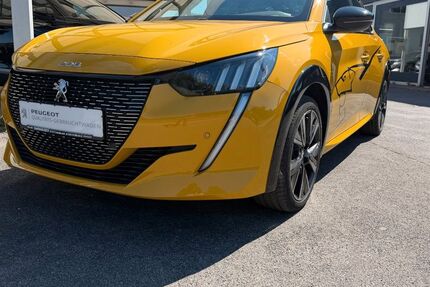 Peugeot 208 9.950 km 16.900 &euro; Hersbruck 91217