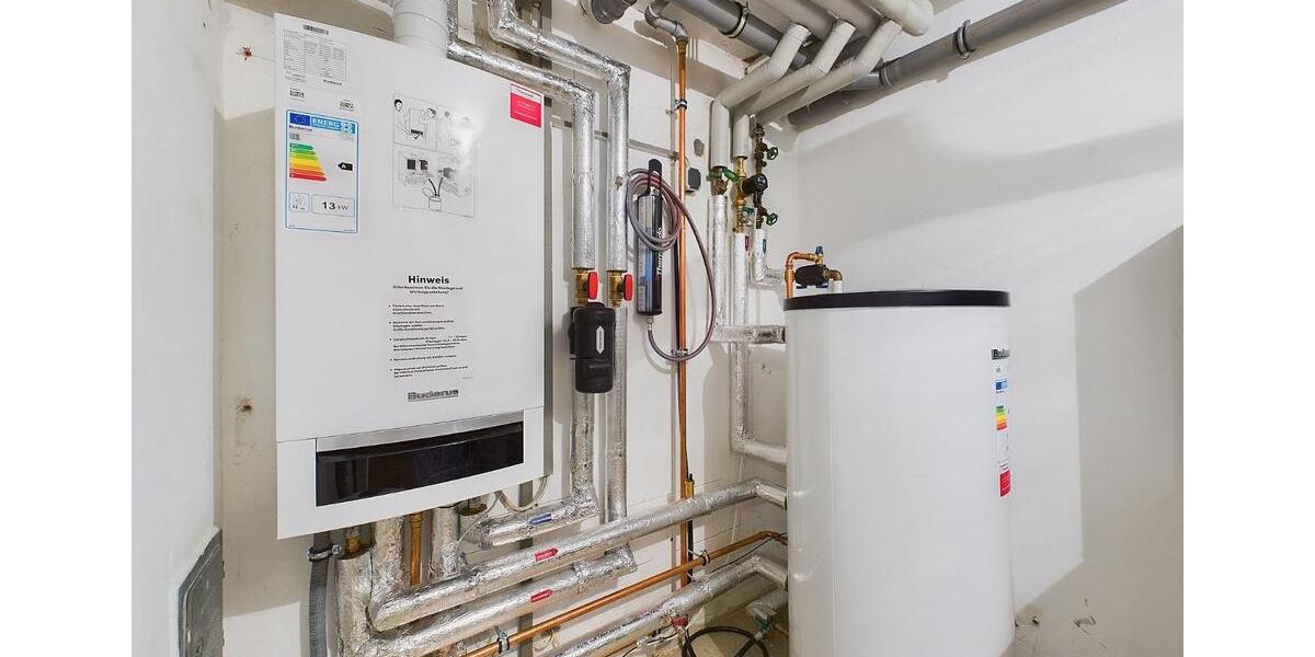 DHH mit Garten in der „Blauen Lagune“ – im Herzen von Oberasbach 5 zimmer