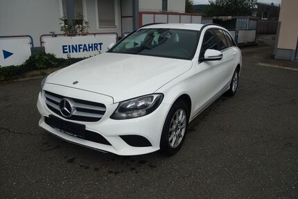 Mercedes-Benz C 180 234.500 km 11.700 € Berg 92348
