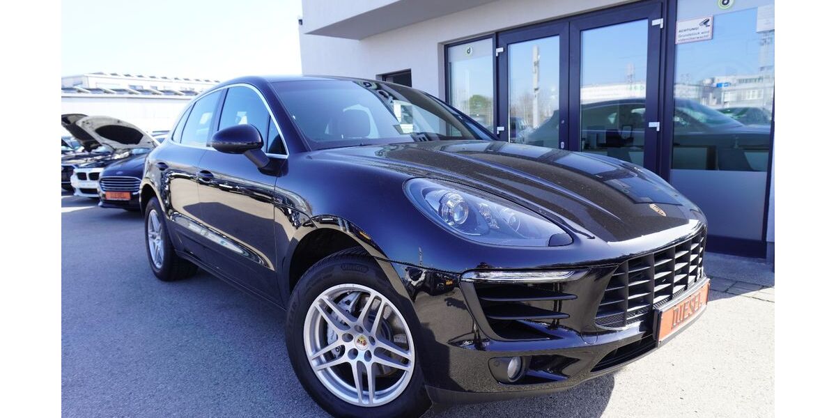 Porsche Macan 111.000 km 31.999 &euro; Fürth 90763
