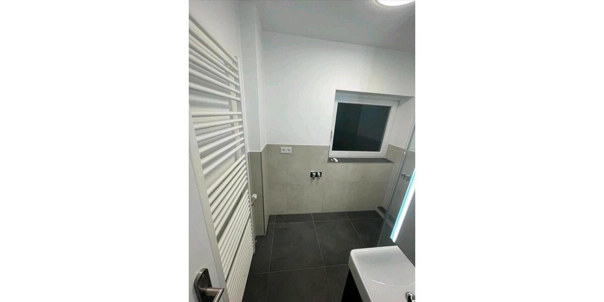 Etagenwohnung Nürnberg Langwasser - 2 Zimmer, 65 m&sup2;, 880&euro; | Angebot:25793602