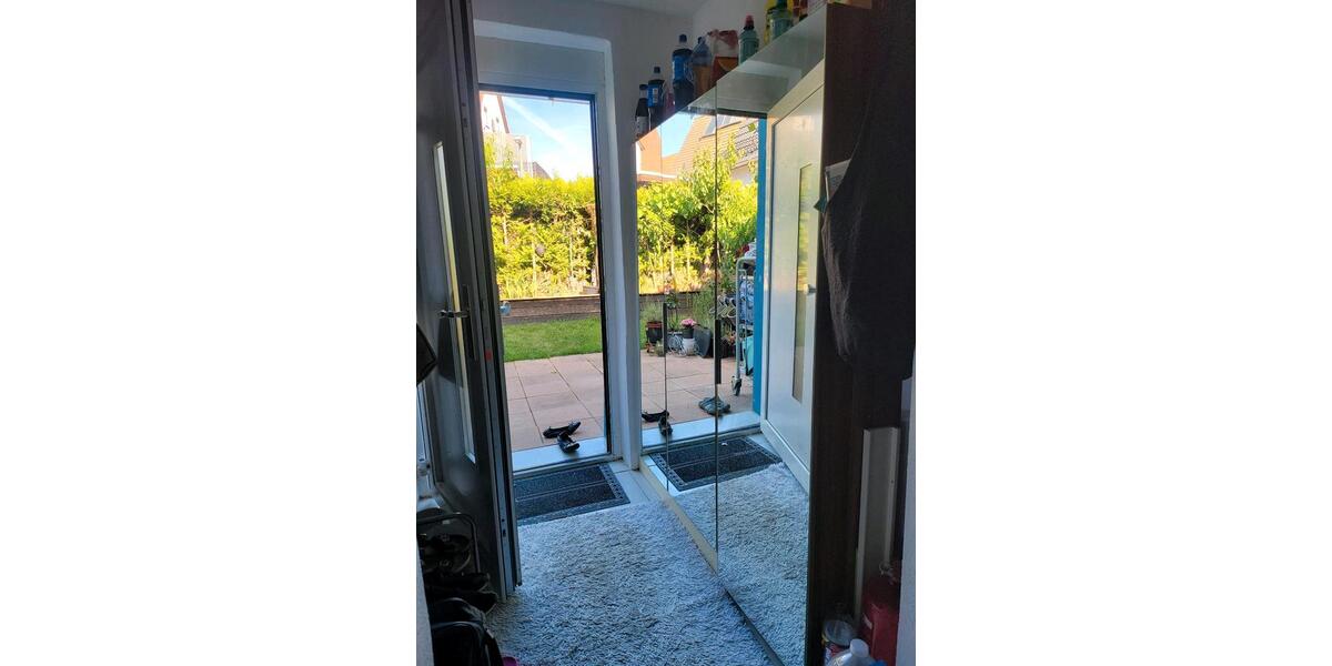 Doppelhaushälfte Lauf an der Pegnitz - 4 Zimmer, 130 m&sup2;, 1.850&euro; | Angebot:24835503