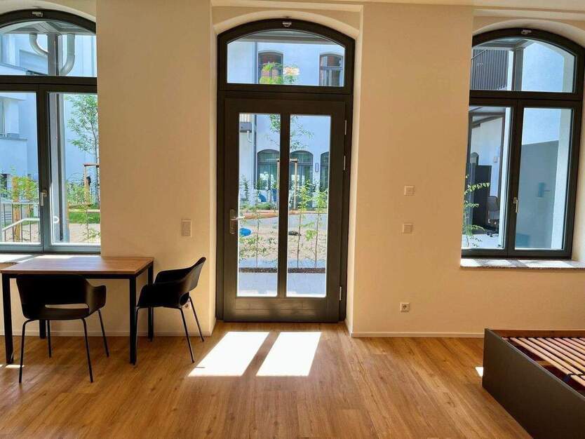 Loftige, möblierte 1-Zimmer-Wohnung mit großer Terrasse zum Erstbezug! 1 zimmer