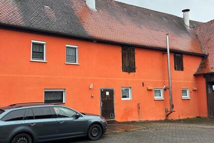 Haus Roßtal - 5 Zimmer, 120 m&sup2;, 480.000&euro; | Angebot:25655716