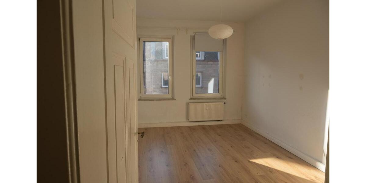 Etagenwohnung Nürnberg Sankt Leonhard - 4.5 Zimmer, 96 m&sup2;, 1.250&euro; | Angebot:26423264