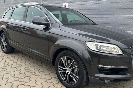 Audi Q7 275.243 km 6.999 &euro; Fürth 90763