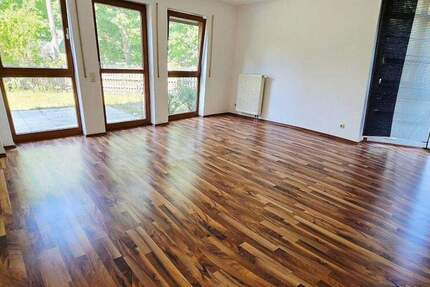 Wohnung Nürnberg Eibach - 3 Zimmer, 90 m&sup2;, 1.200&euro; | Angebot:25665177