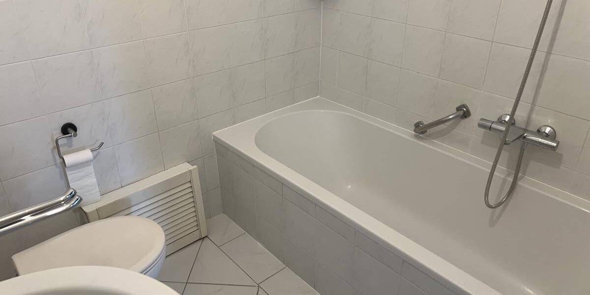 Etagenwohnung Spardorf - 4 Zimmer, 92 m&sup2;, 1.340&euro; | Angebot:26188535