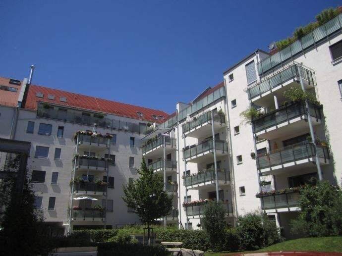 Etagenwohnung Nürnberg St Johannis - 3 Zimmer, 95 m&sup2;, 1.400&euro; | Angebot:26894502
