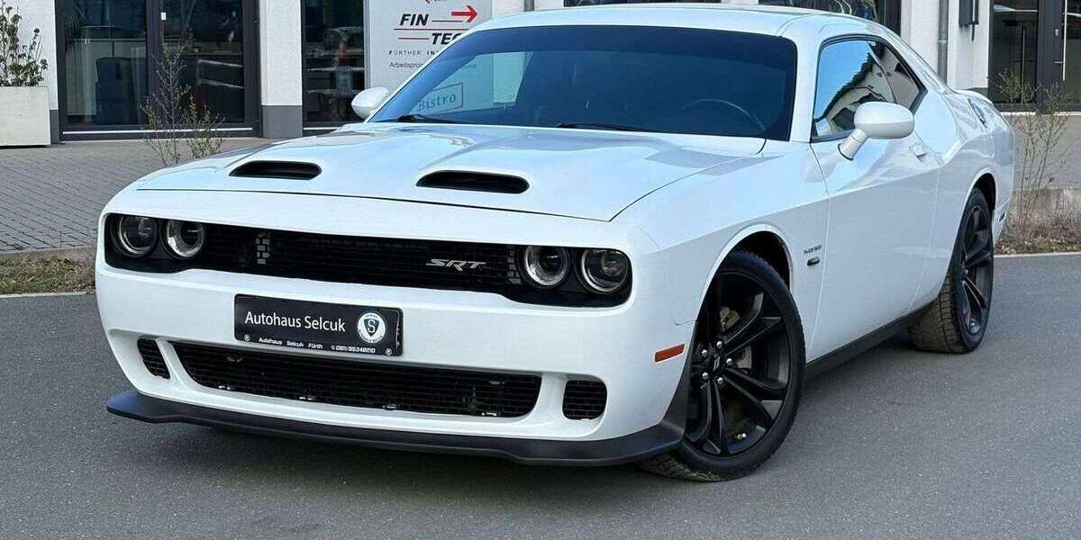 Dodge Challenger 108.000 km 25.490 &euro; Fürth 90768