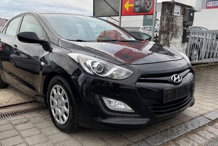 Hyundai i30 268.621 km 2.990 &euro; Zirndorf 90513