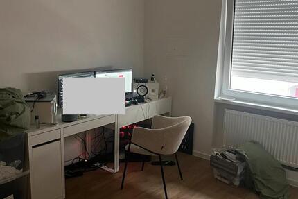 Eine WG Zimmer 16m 3 zimmer