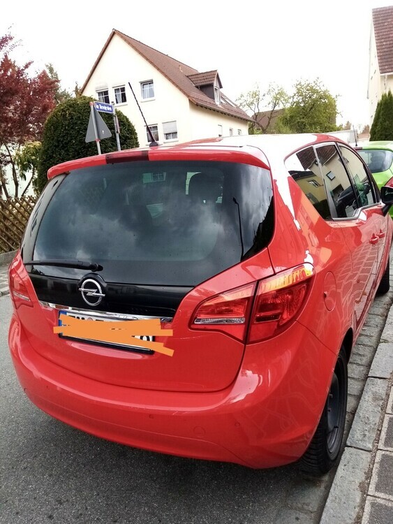 Opel Meriva 138.000 km 9.300 € Stein 90547