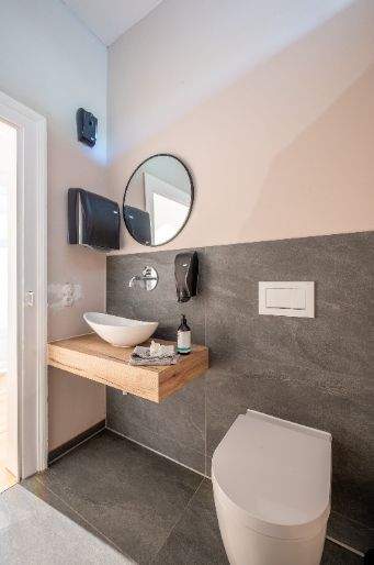 Stilvolle, helle Meetingräume im renovierten Altbau - 247 Zugriff zimmer