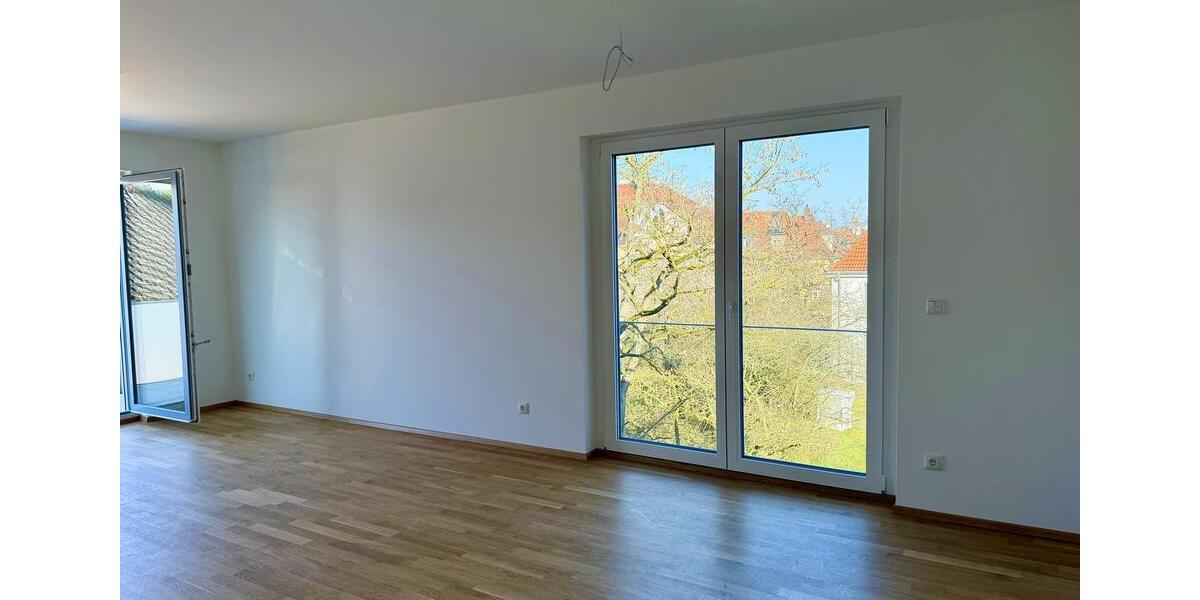 Etagenwohnung Erlangen Am Anger - 3 Zimmer, 90 m&sup2;, 1.840&euro; | Angebot:24981802