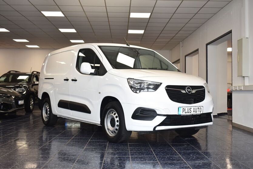 Opel Combo 61.673 km 12.470 € Nürnberg 90431