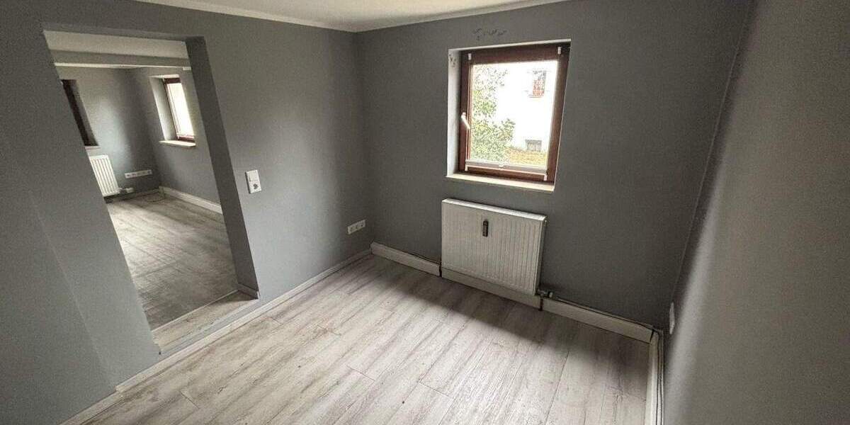 Einfamilienhaus Nürnberg Großgründlach - 7 Zimmer, 145 m&sup2;, 471.000&euro; | Angebot:25779107