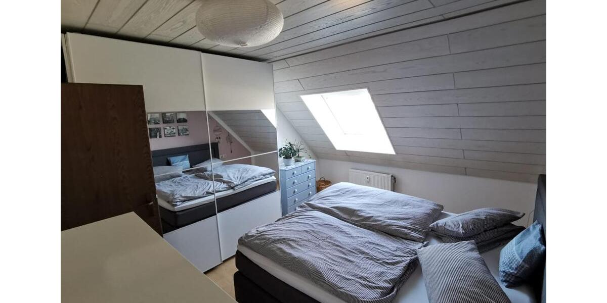 Dachgeschoßwohnung Forchheim - 3 Zimmer, 73 m&sup2;, 860&euro; | Angebot:25238332