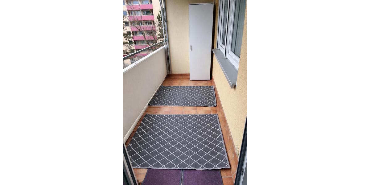 3 Zimmer Wohnung 74 m2 mit Balkon teilmöbliert + Einbauküche 3 zimmer