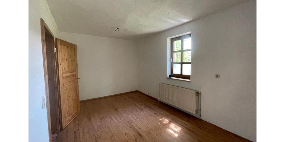 Mehrfamilienhaus, Wohnhaus Fürth Atzenhof - 16 Zimmer, 380 m&sup2;, 675.000&euro; | Angebot:26540459