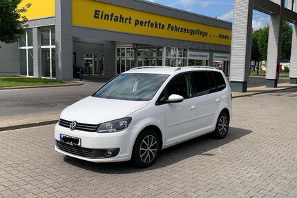 VW Touran 300.000 km 4.200 &euro; Nürnberg 90441
