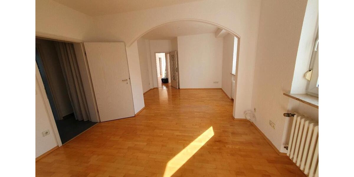 Terrassenwohnung Nürnberg Almoshof - 4 Zimmer, 110 m&sup2;, 1.280&euro; | Angebot:25397722