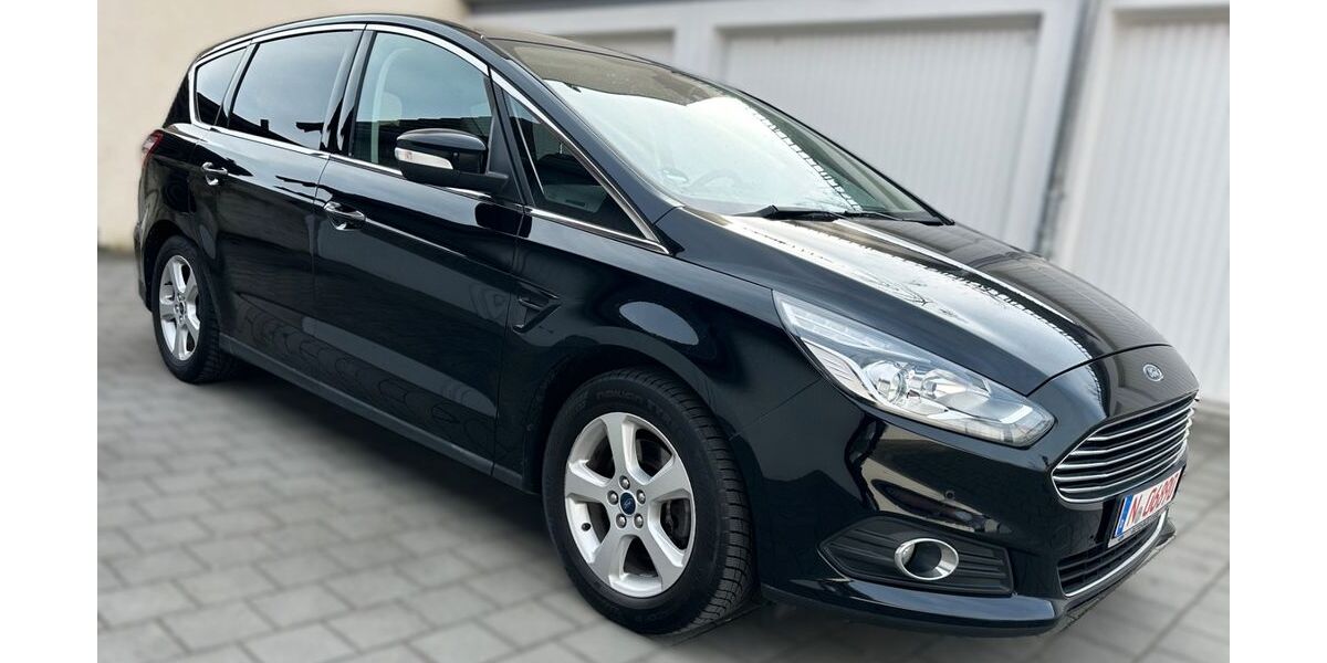 Ford S-Max 135.000 km 12.500 &euro; Nürnberg 90431