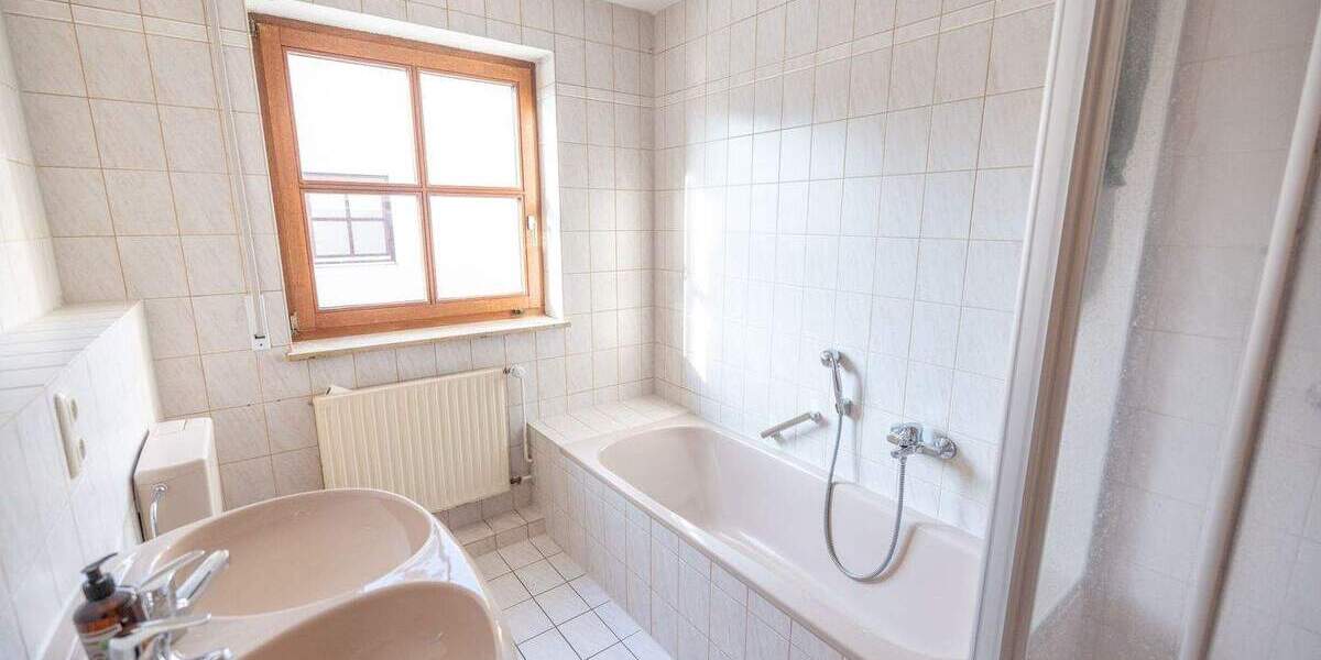 Doppelhaushälfte Nürnberg Höfen - 5 Zimmer, 124 m&sup2;, 499.000&euro; | Angebot:25536470