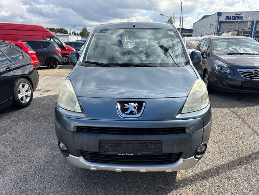 Peugeot Partner 145.000 km 2.900 € Nürnberg 90439