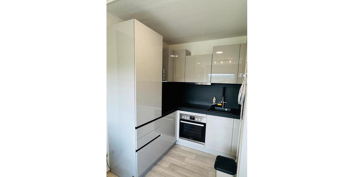 Etagenwohnung Nürnberg Herrnhütte - 2 Zimmer, 79 m&sup2;, 1.400&euro; | Angebot:27622475