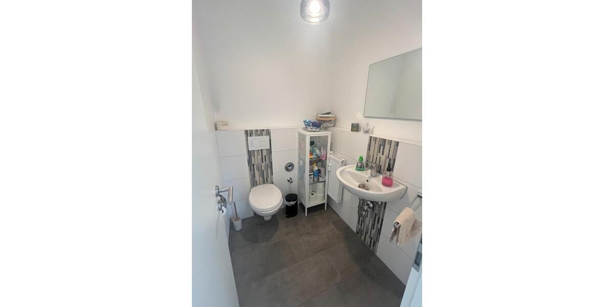 Dachgeschoßwohnung Nürnberg Gärten bei Wöhrd - 3 Zimmer, 81 m&sup2;, 1.350&euro; | Angebot:26420387