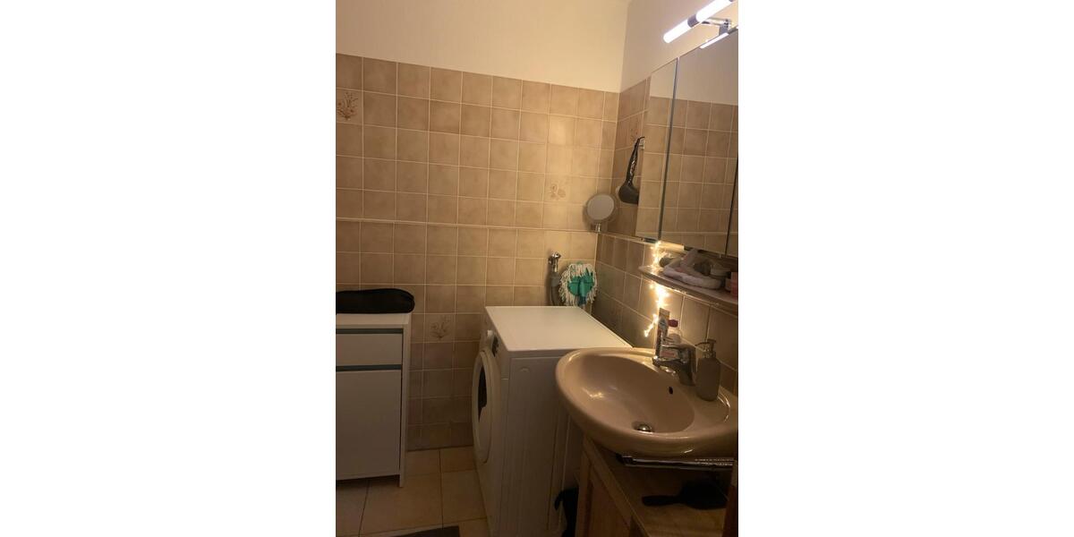 Etagenwohnung Erlangen Am Anger - 2 Zimmer, 65 m&sup2;, 814&euro; | Angebot:25589268