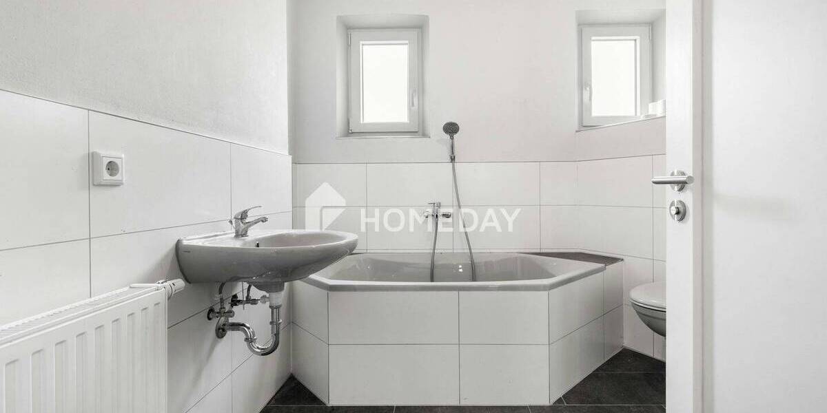 Mehrfamilienhaus, Wohnhaus Cadolzburg - 1 Zimmer, 300 m&sup2;, 595.000&euro; | Angebot:26806298