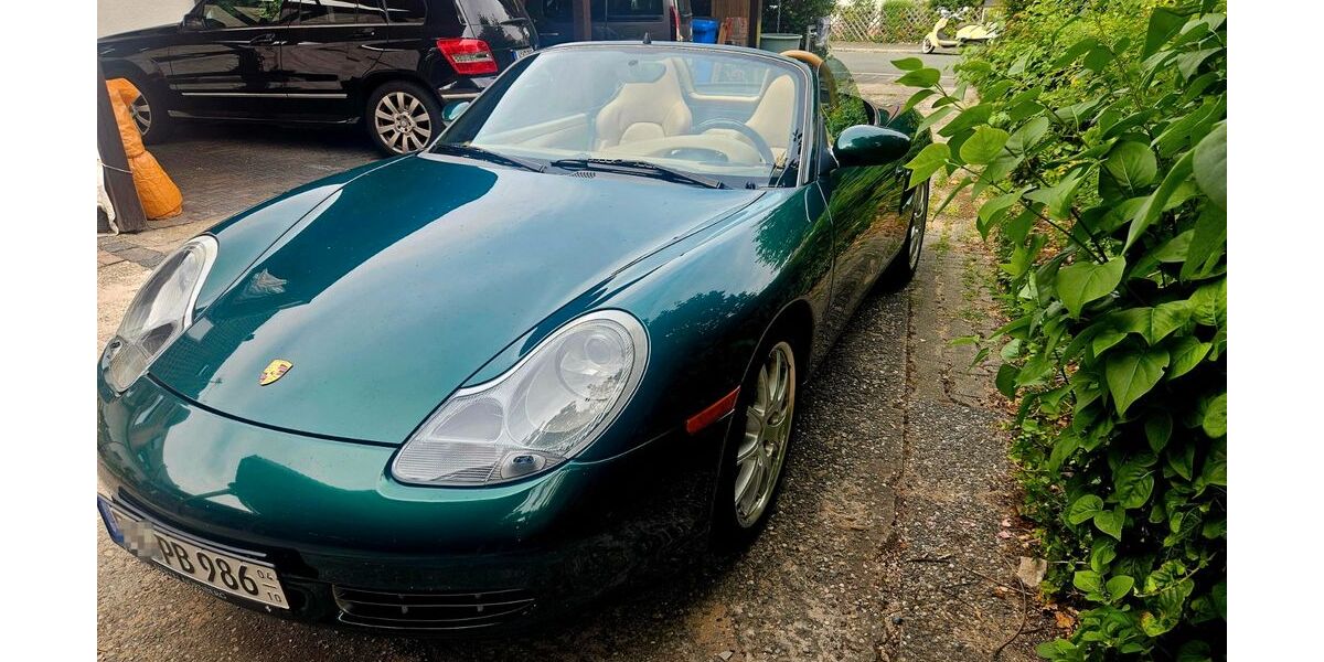 Porsche Boxster 121.992 km 32.000 &euro; Nürnberg 90411