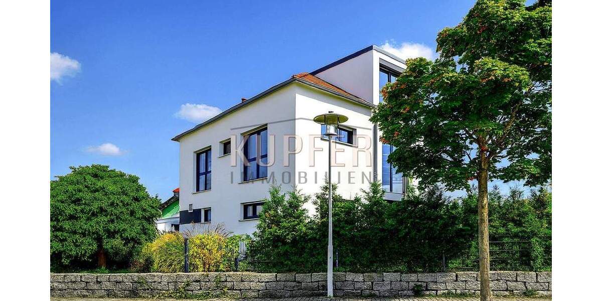 Einfamilienhaus Bräuningshof Bräuningshof - 6 Zimmer, 249 m&sup2;, 1.195.000&euro; | Angebot:25663667