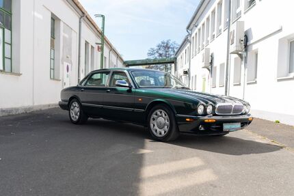 Jaguar Daimler 181.000 km 29.990 &euro; Nürnberg 90411