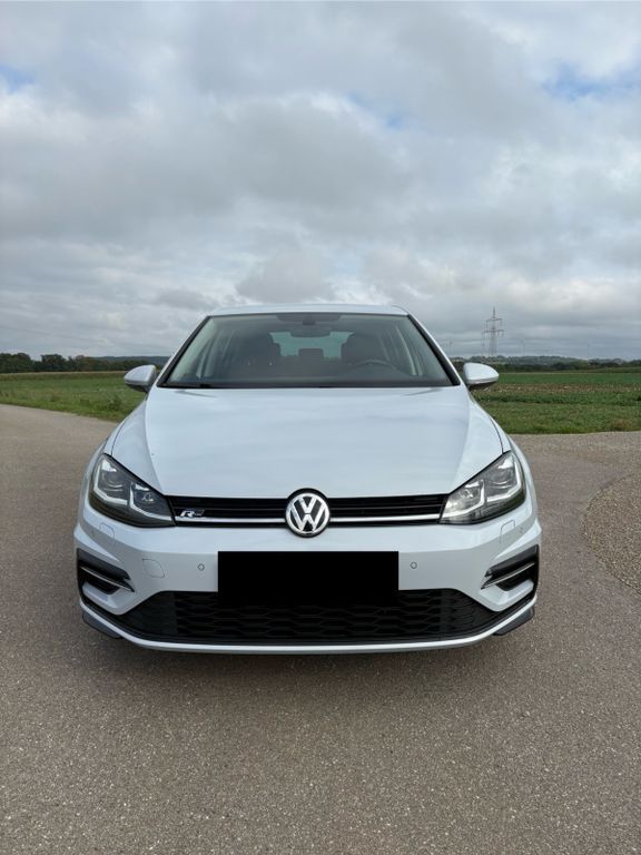 VW Golf 91.020 km 18.400 € Berg 92348