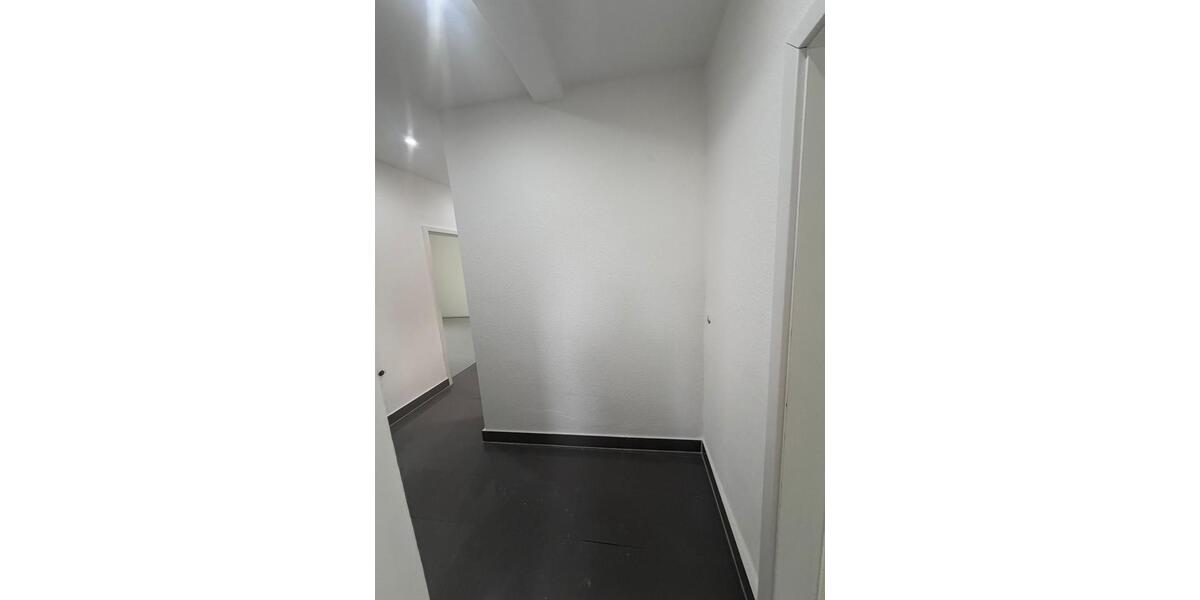 Etagenwohnung Fürth Atzenhof - 3 Zimmer, 100 m&sup2;, 1.300&euro; | Angebot:26400505