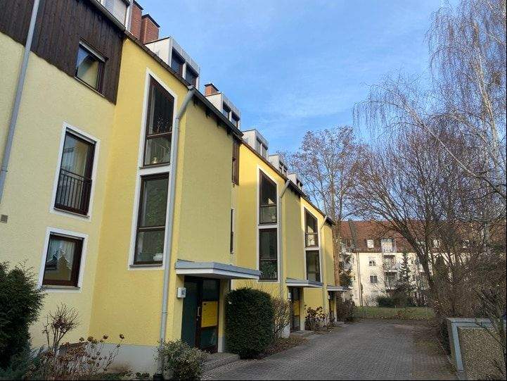 Etagenwohnung Fürth Ronhof - 4 Zimmer, 117 m&sup2;, 369.000&euro; | Angebot:25670927