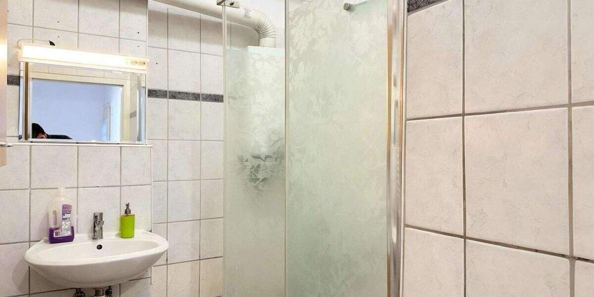 Etagenwohnung Fürth Südstadt - 3 Zimmer, 70 m&sup2;, 229.000&euro; | Angebot:25382045