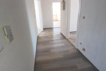 Wohnung Nürnberg Gaismannshof - 3 Zimmer, 82 m&sup2;, 840&euro; | Angebot:27567210