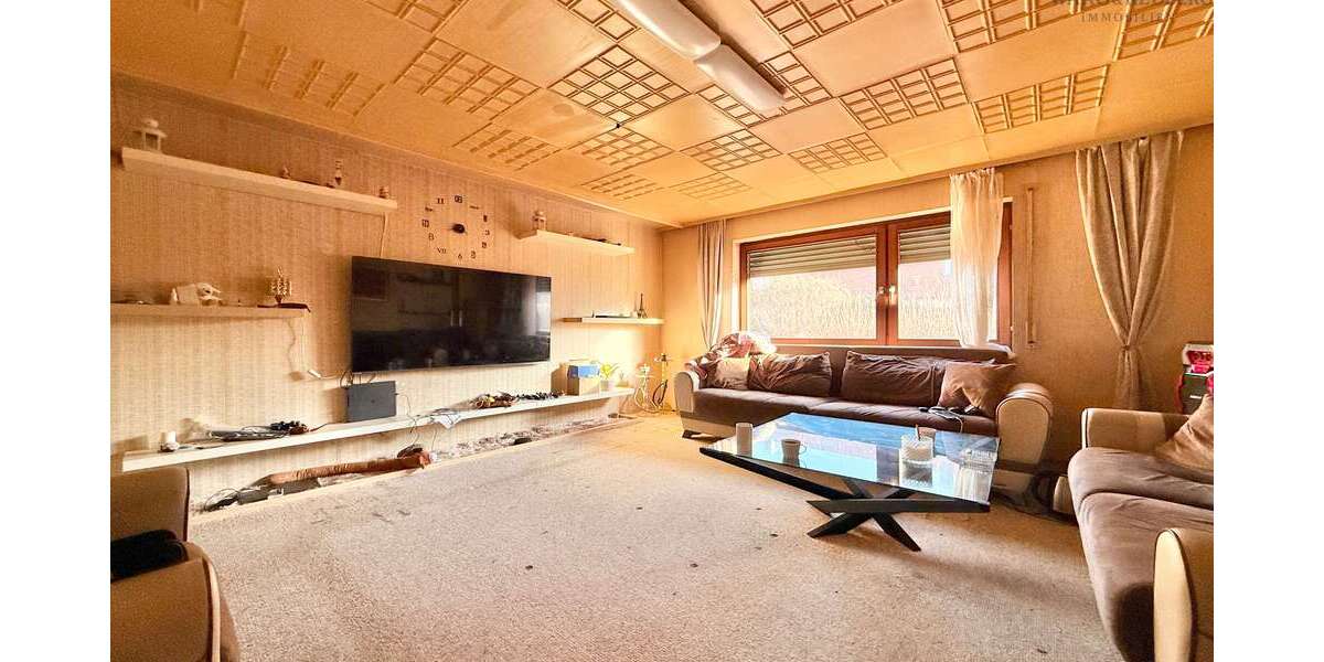 Haus zum Kaufen in Nürnberg 400.000 € 90 m² 4 zimmer