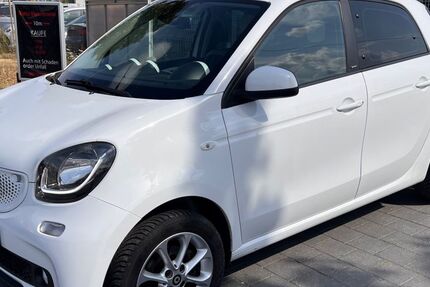 Smart ForFour 114.022 km 6.200 &euro; Nürnberg 90431