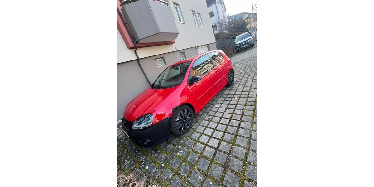 VW Golf 239.000 km 1.799 &euro; Altdorf 90518