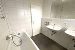 Etagenwohnung Nürnberg Langwasser - 3 Zimmer, 80 m&sup2;, 899&euro; | Angebot:25780095