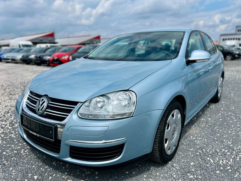 VW Jetta 130.035 km 4.999 € Nürnberg 90431