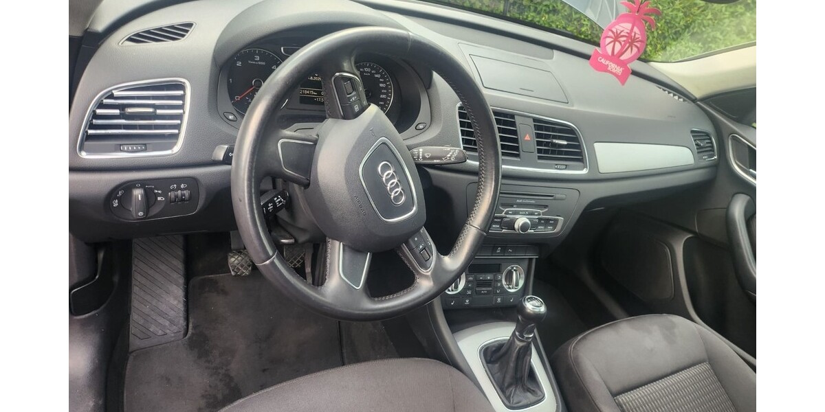 Audi Q3 218.000 km 9.000 &euro; Zirndorf 90513