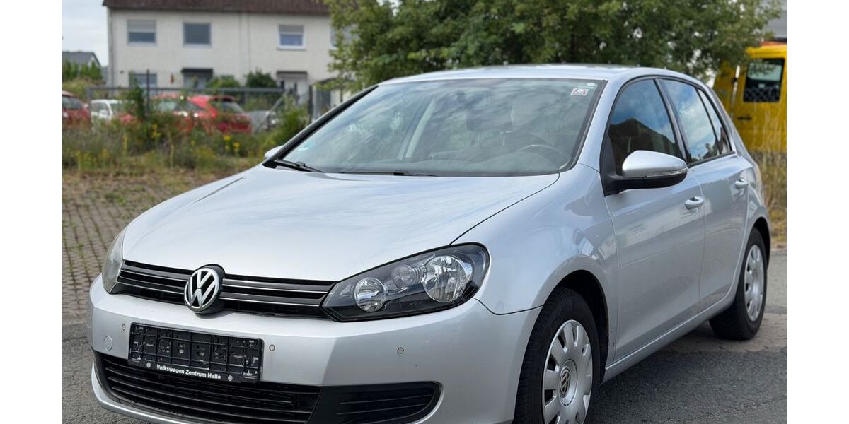 VW Golf 228.000 km 2.690 &euro; Eckental 90542