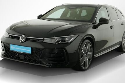 VW Passat 23.000 km 47.940 € Nürnberg 90441