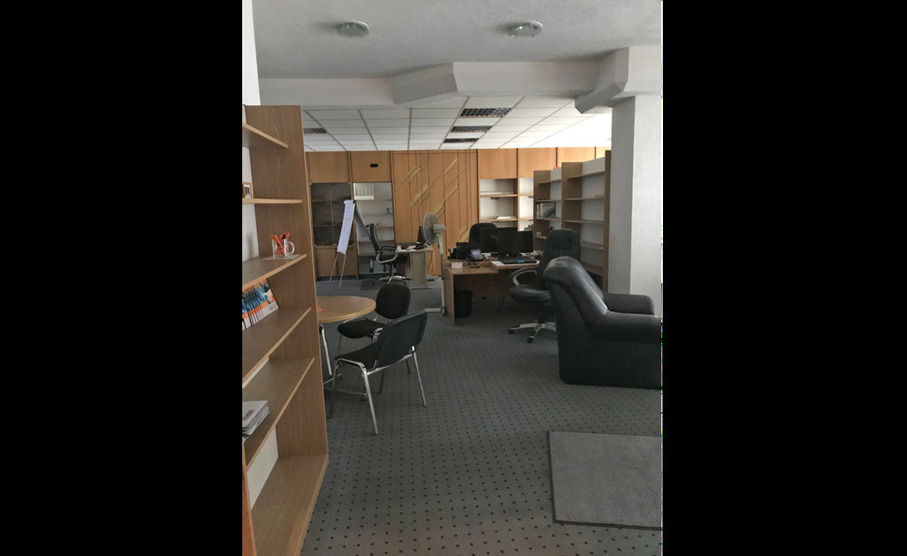 Möbliertes Einzelbüro, vielseitig nutzbar, auch als Tagesbüro - All-in-Miete